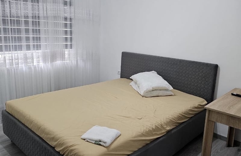 Vermietung einer komfortablen 3-Zimmer-Wohnung mit separater Küche, 70 m², Tomis 3, Constanța, Rumänien